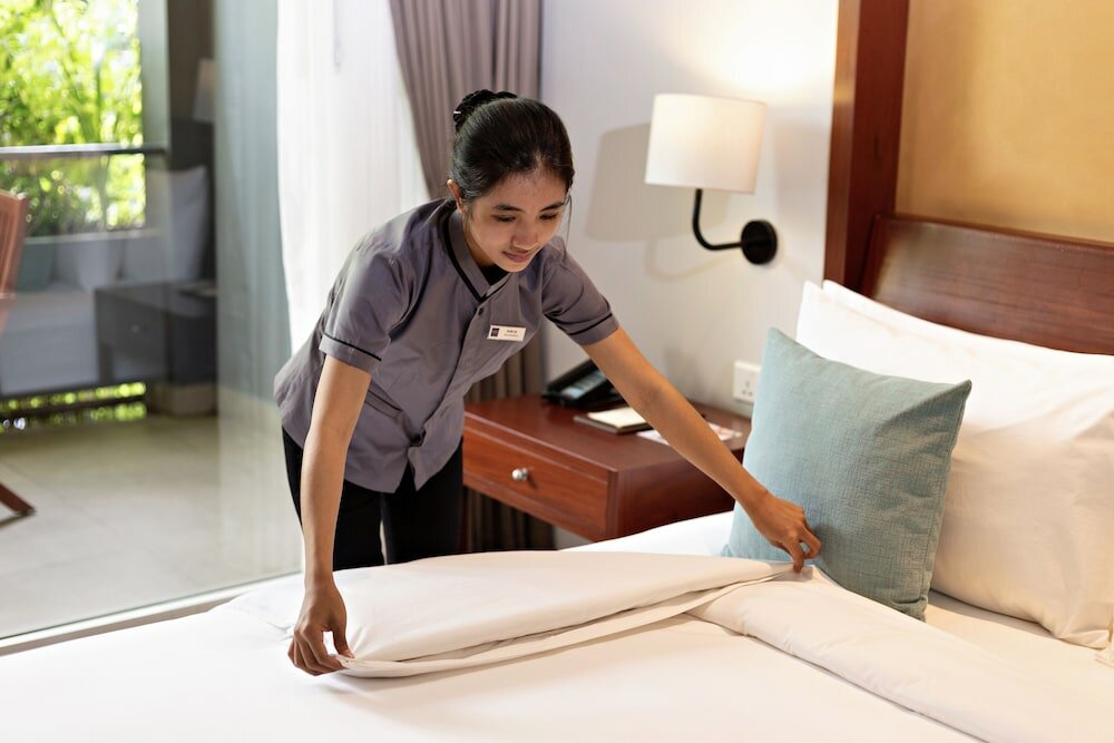 Фото Indra Hotel