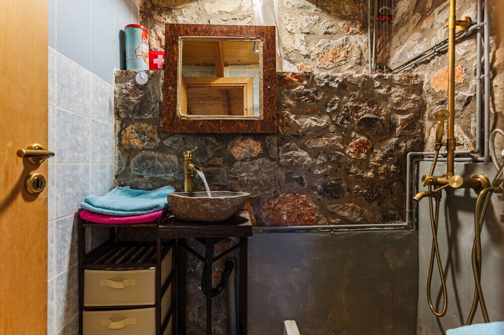 Фото Escape in the Forest, Cosy Chalet with Home Cinema