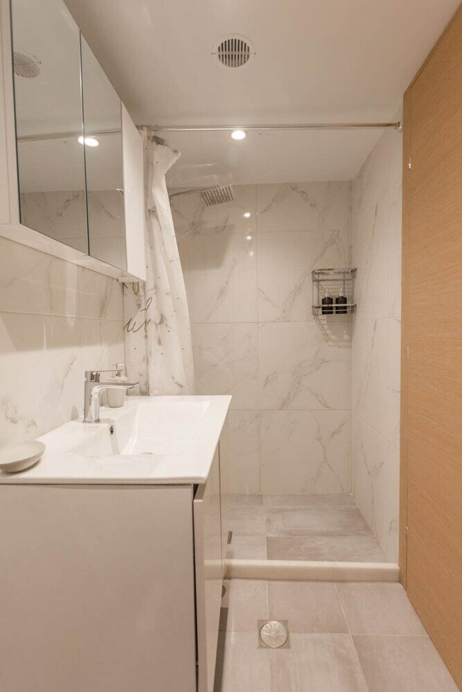 Фото Athens Plaka Family Suites