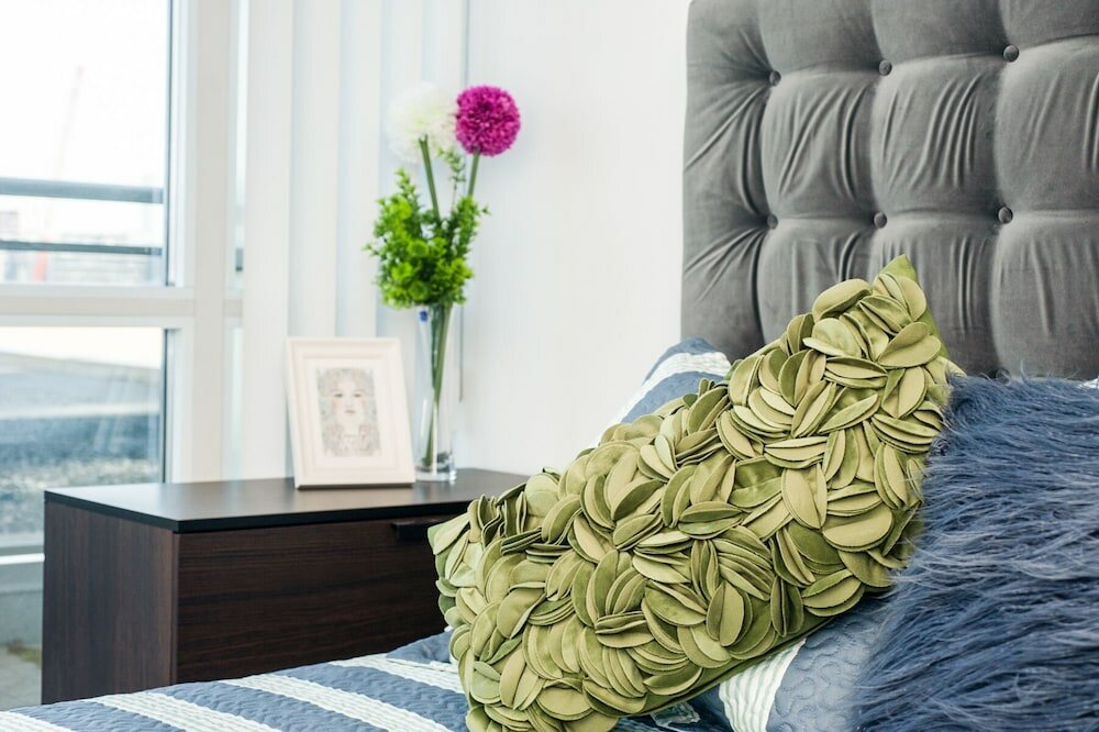 Фото SkyTree - Condos in Heart of Downtown