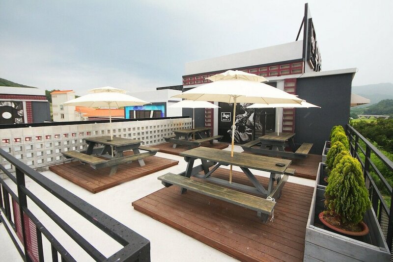 Гостиница Buan Gyeokpo Jazz Motel and Pension