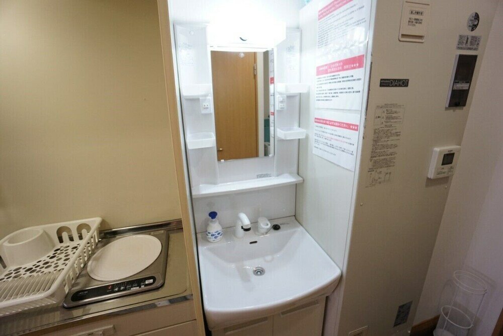 Фото Apartment Vr Hakuyu Motomachi Namba