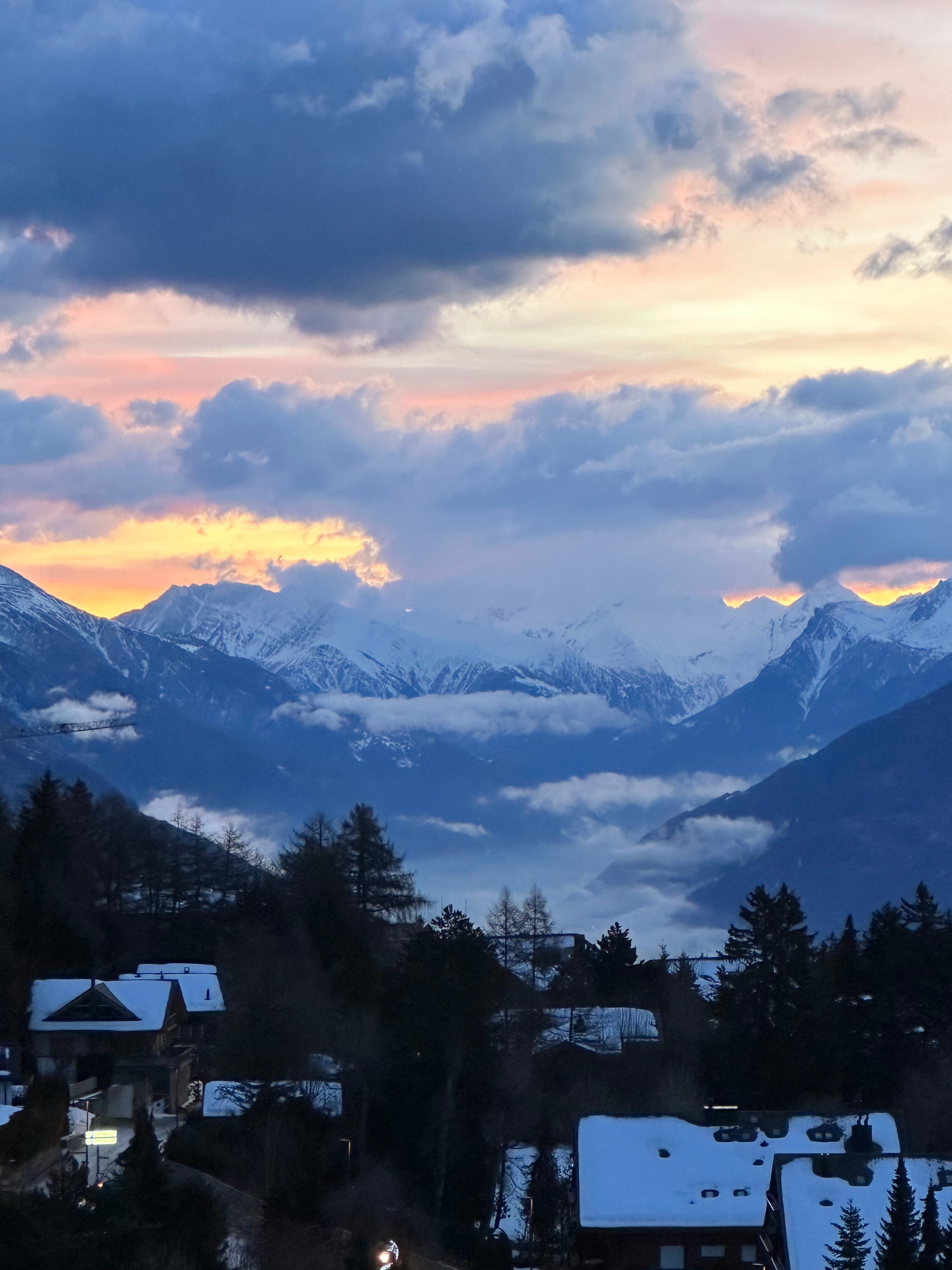 Фото Hotel Royal