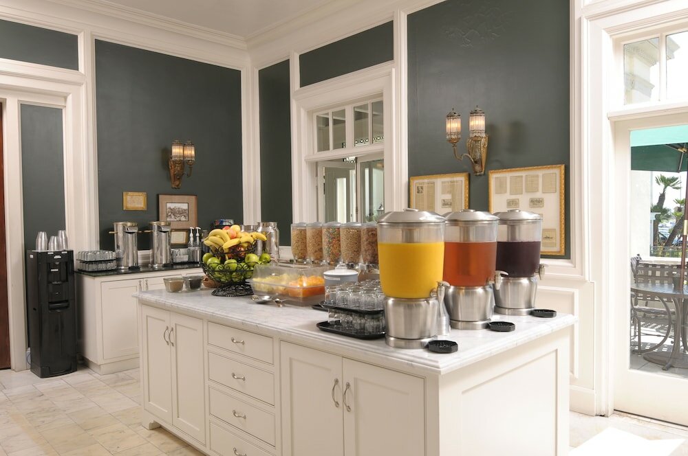 Фото Glorietta Bay Inn Coronado Island