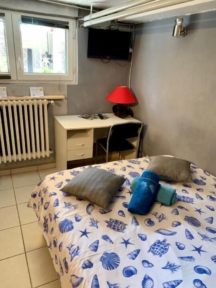 Фото Aux Deux Lots