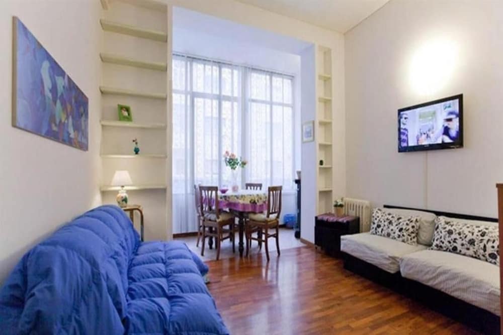 Фото House Serena in Rome