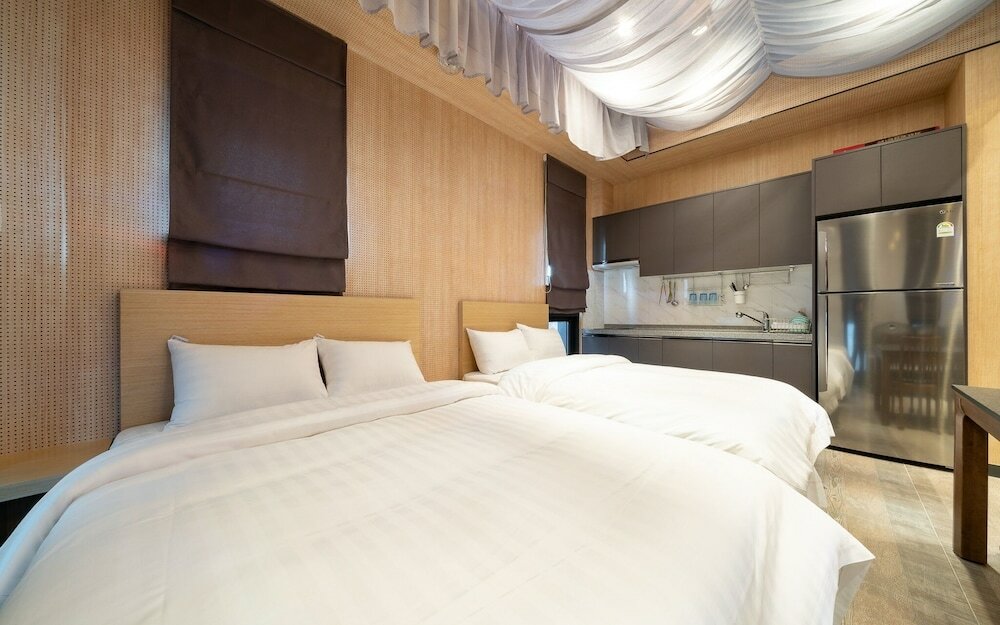 Фото Yeongdeungpo Iris