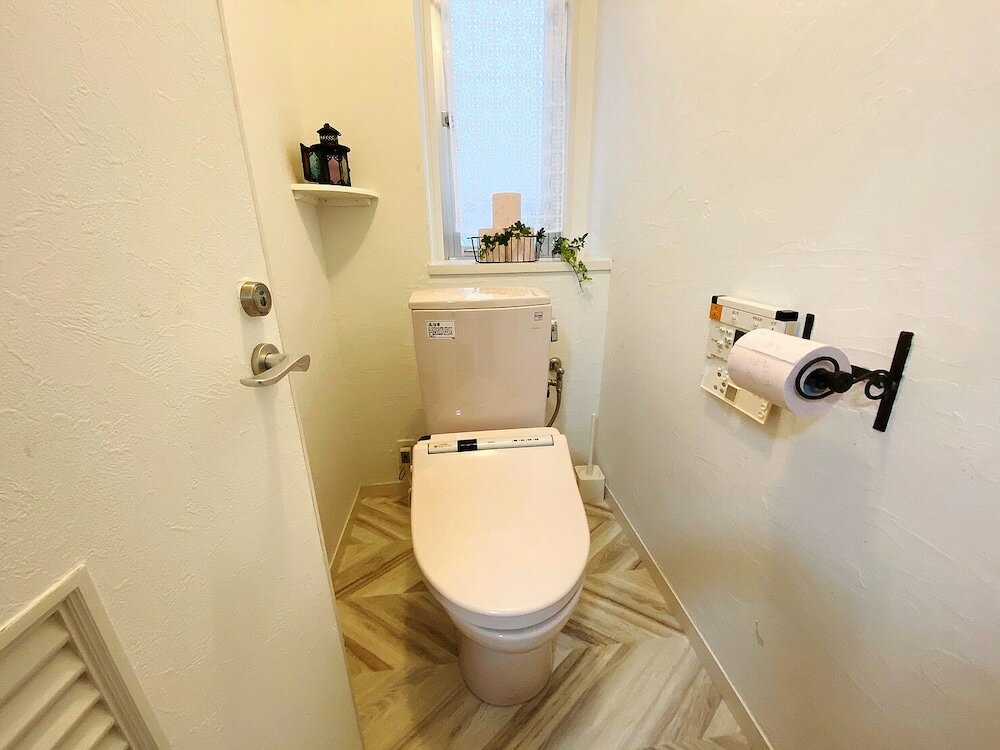 Фото Chatan Tall House