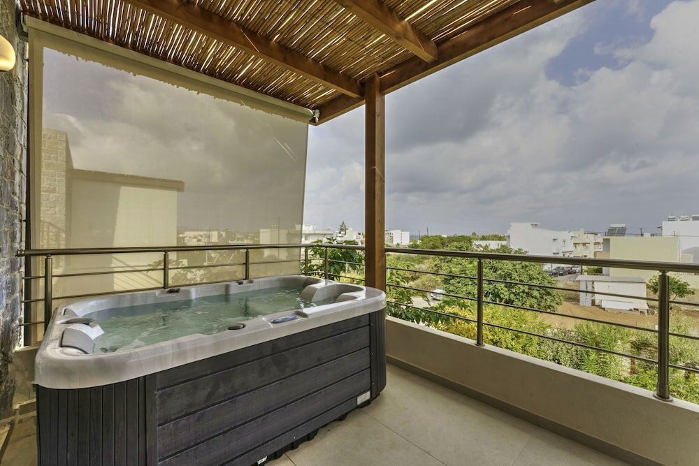 Фото Volta Suites and Villas
