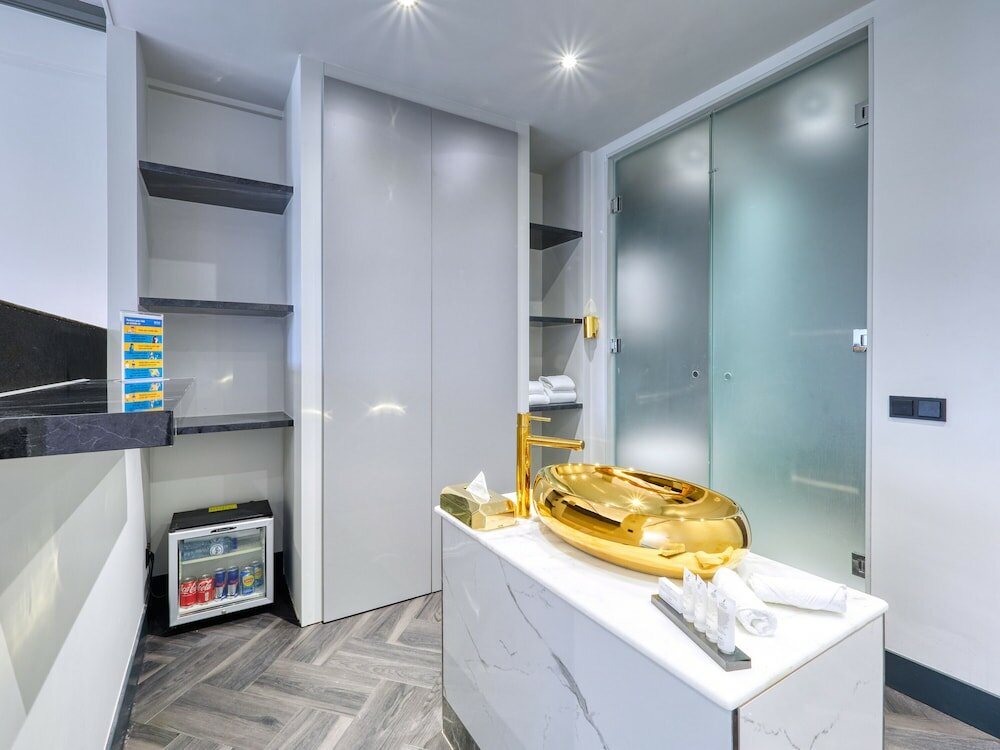 Фото G Experience hotel