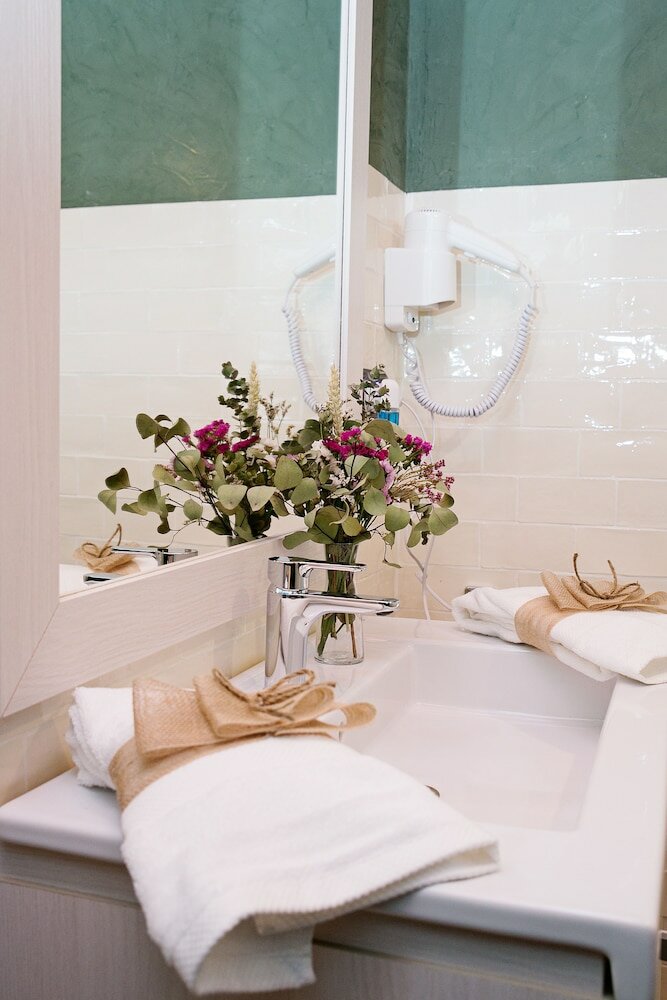 Фото Suites La Posada De Pilar