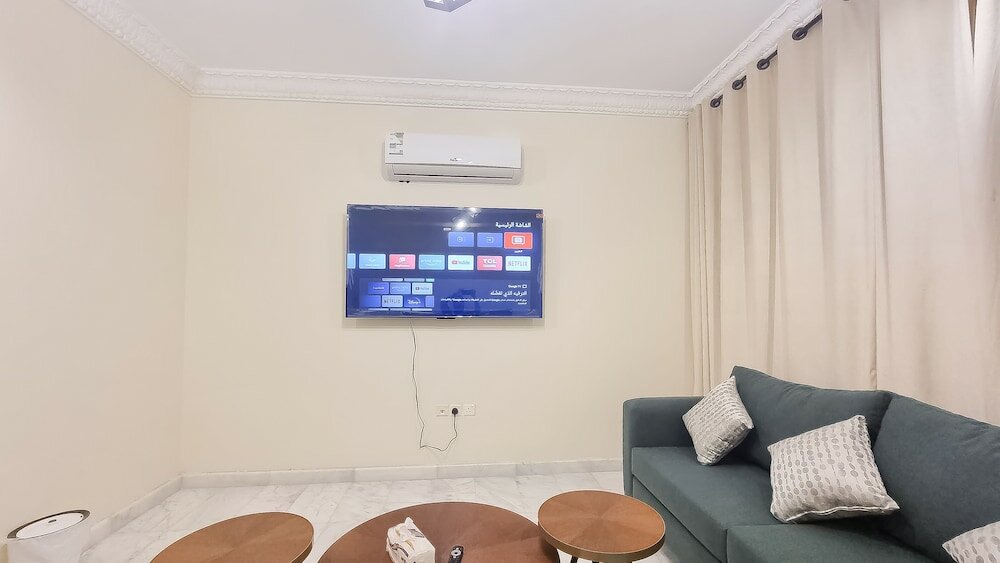 Фото Hometel Alfaysaliyah