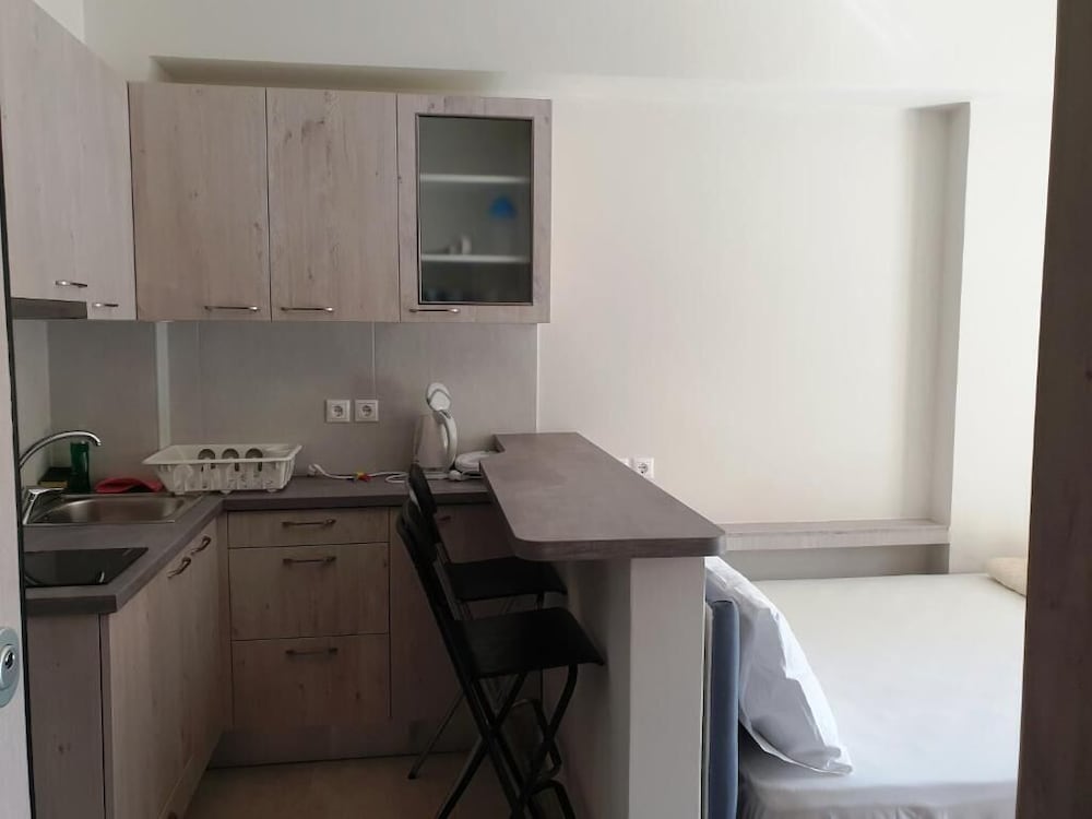 Фото Elvita Apartments 3