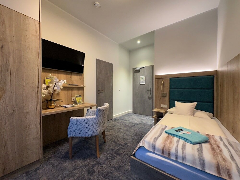 Фото Villa Frieden Hotel & Seminarhaus