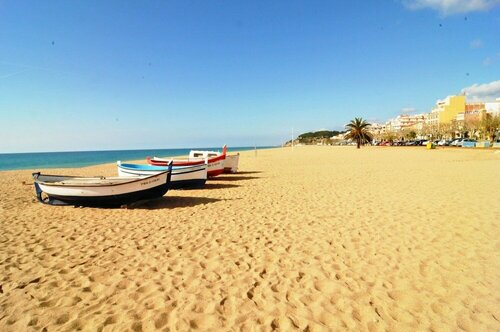 Гостиница HomeHolidaysRentals Itziar - Costa Barcelona в Пинеда-де-Маре