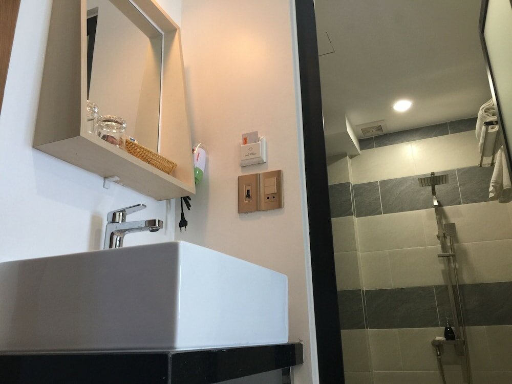 Фото Enjoy Home Hotel & Apartment