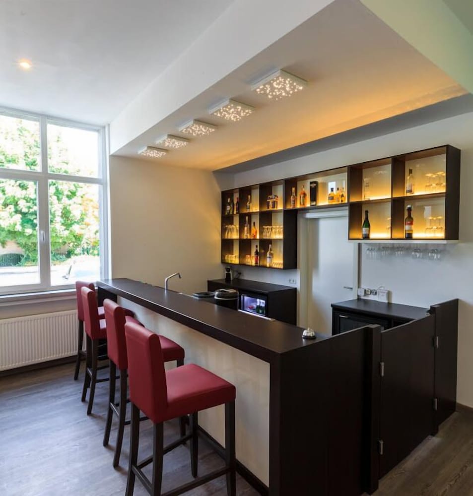 Фото Ruhr Inn Hotel