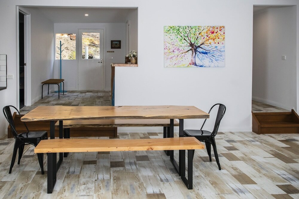 Фото Warburton Digs