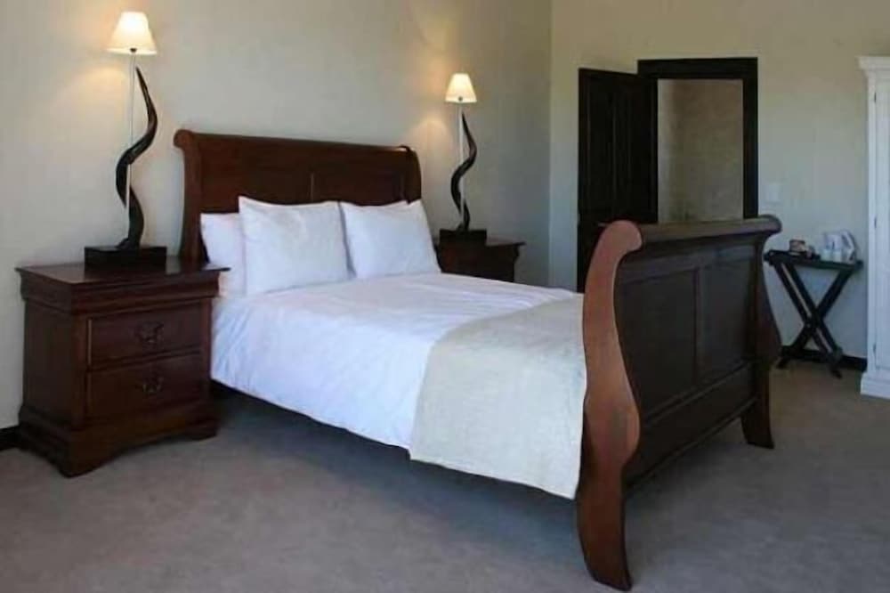 Фото Kwantu Guesthouses