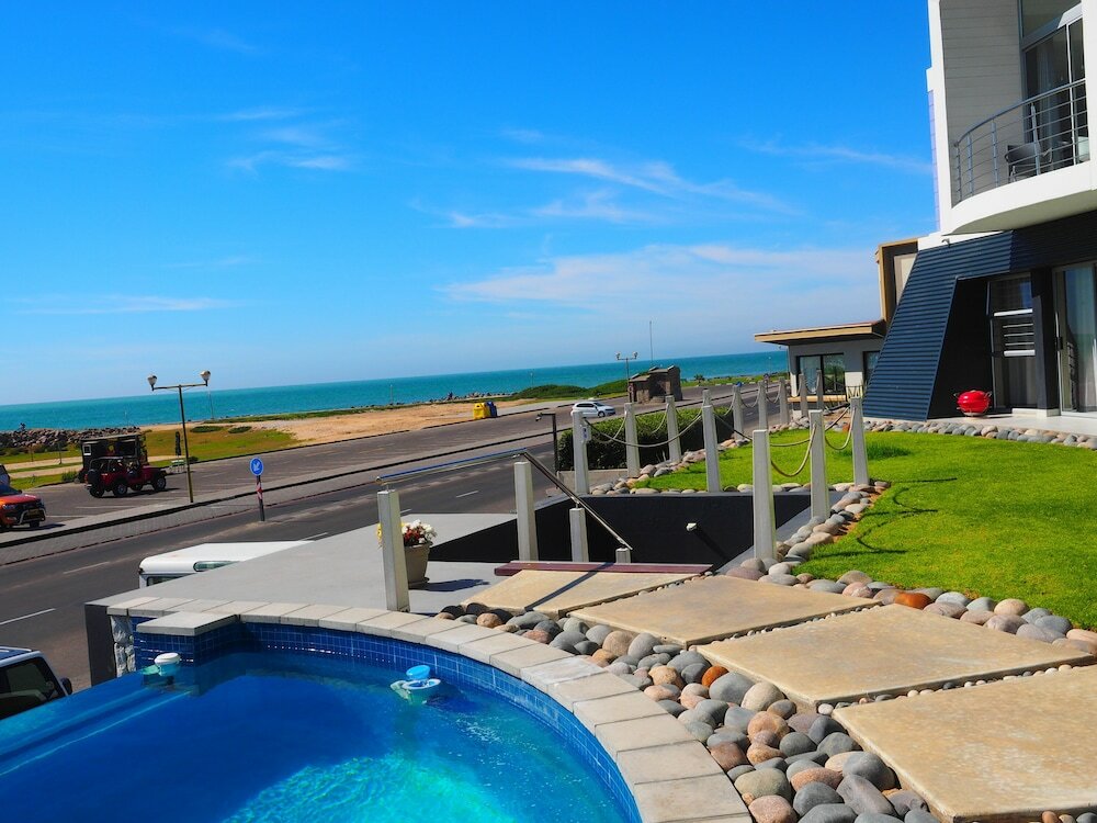 Фото At the Sea Guesthouse