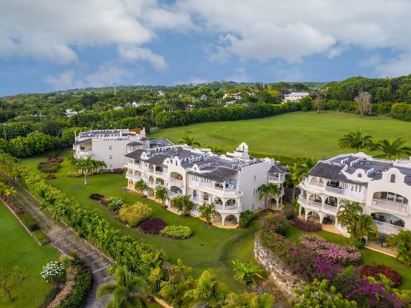 Гостиница Royal Westmoreland 3 Bedroom Royal Apartment With Communal Pool Beach Club Golf