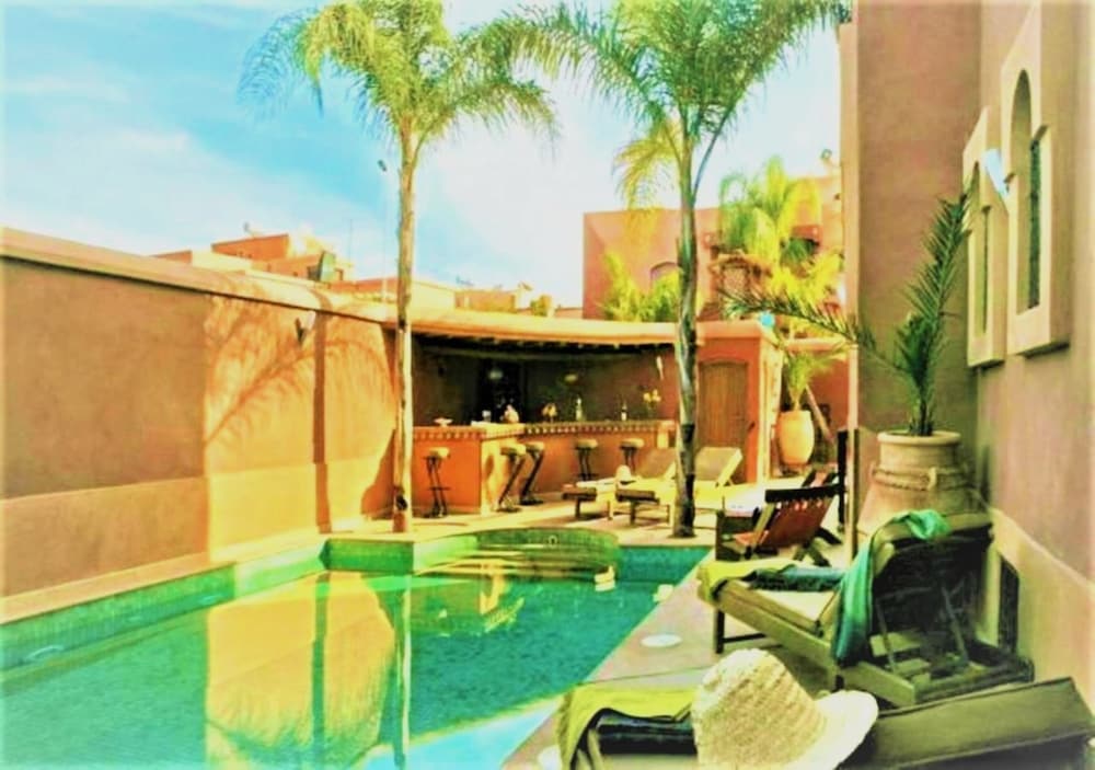 Фото Villa 10 chambres avec piscine privée