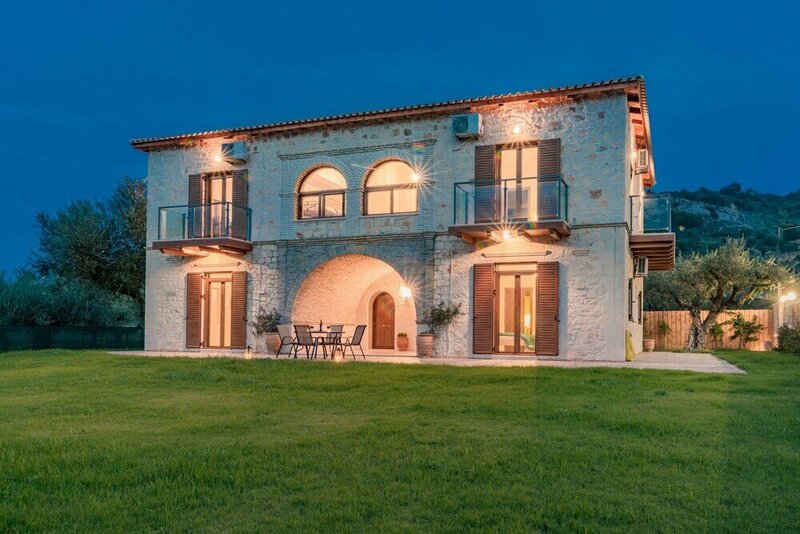 Гостиница Green Stone Villas - Euphoria Apartment