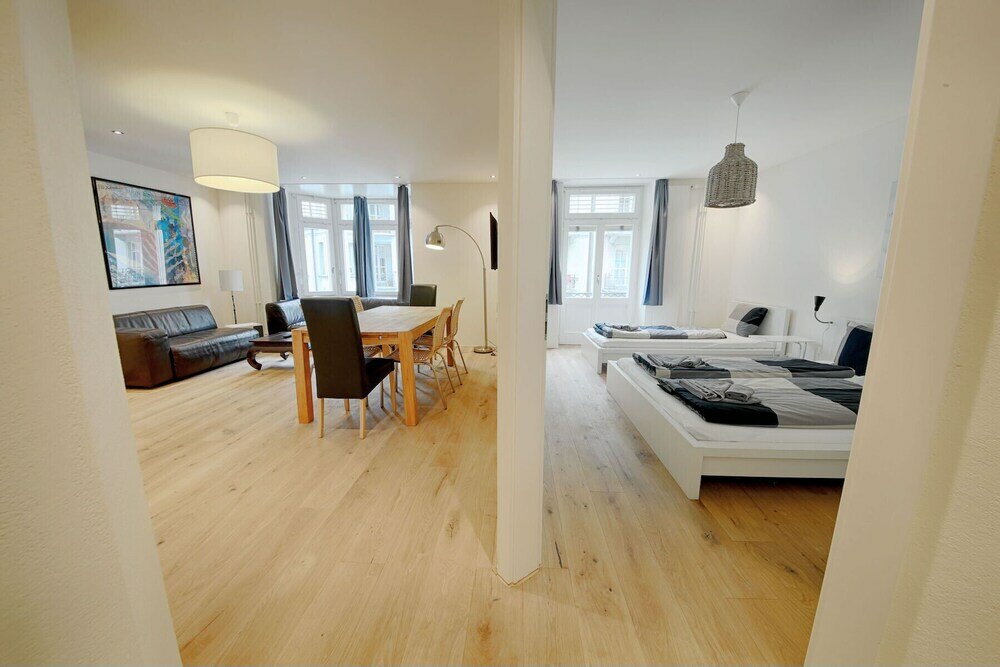 Фото Hitrental City Apartments