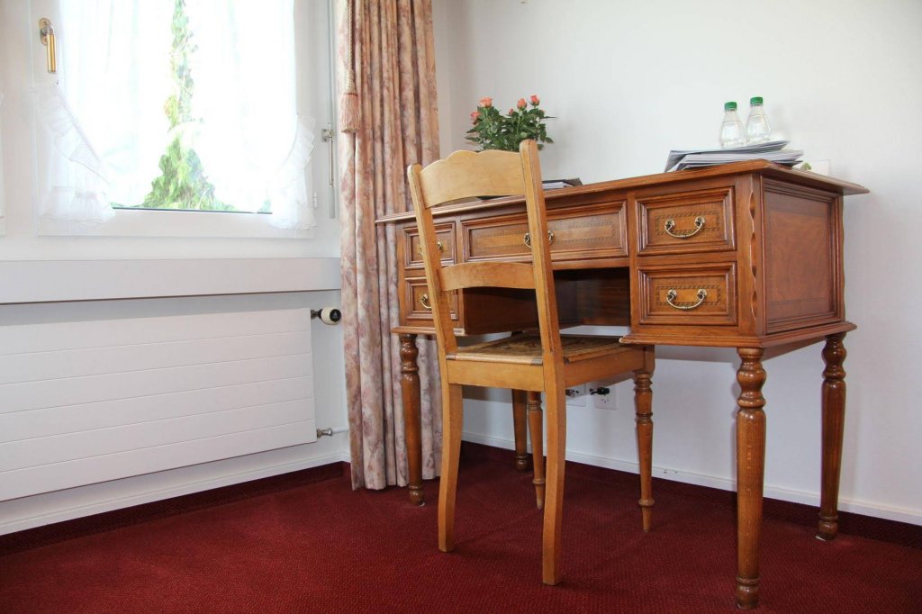 Фото Hotel zur Linde