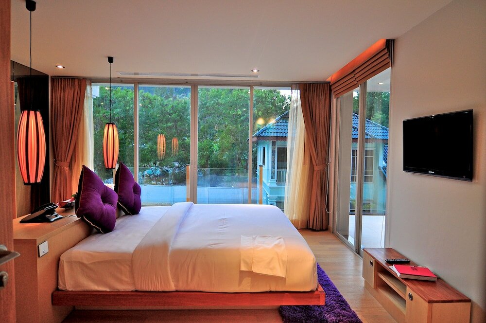 Фото Beachfront Phuket
