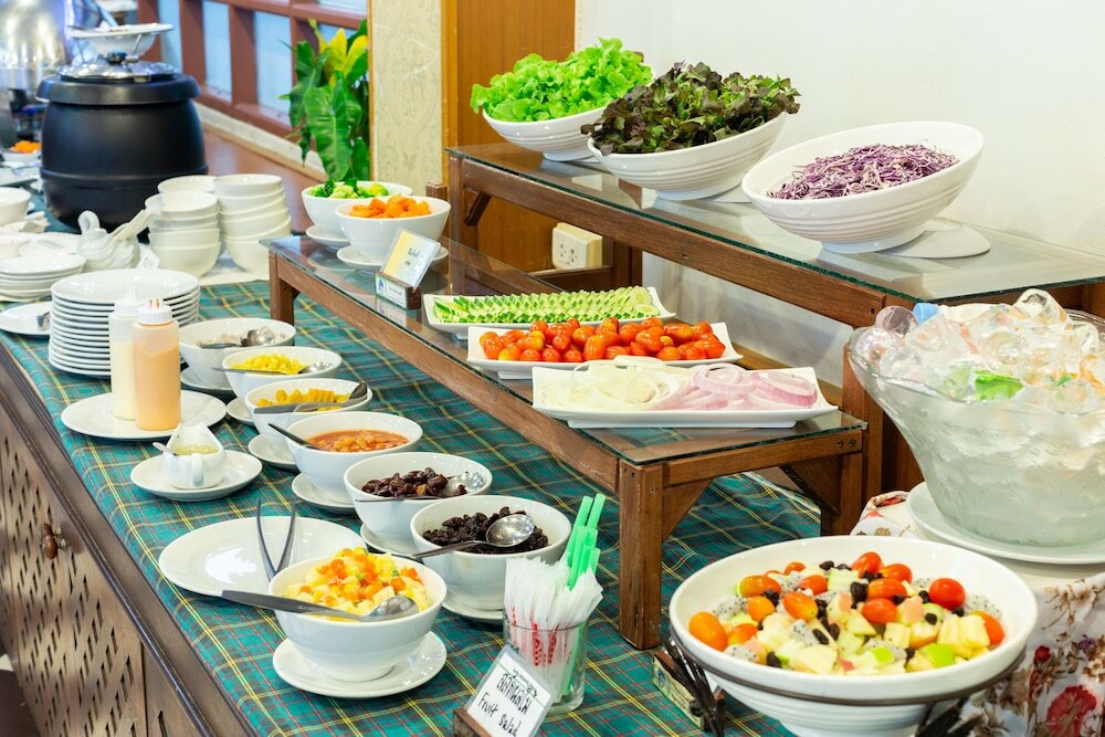 Фото Surin Majestic Hotel