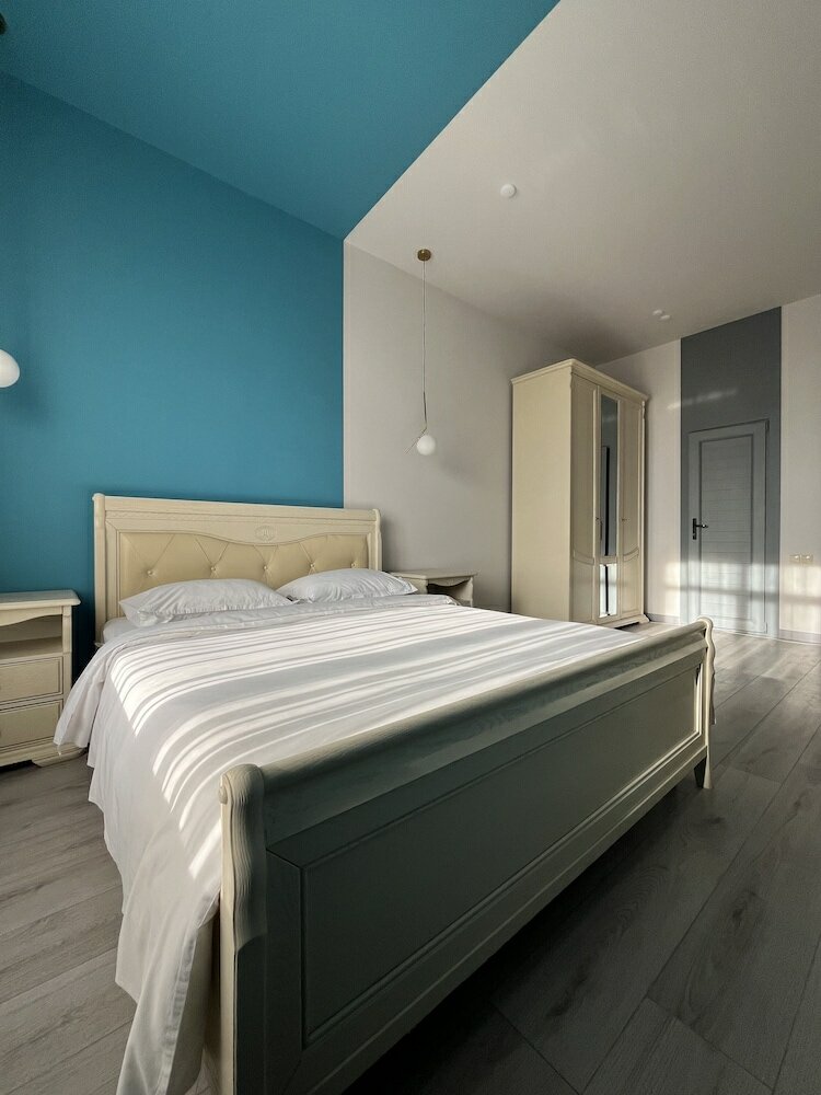 Фото Rooftop City View apartments