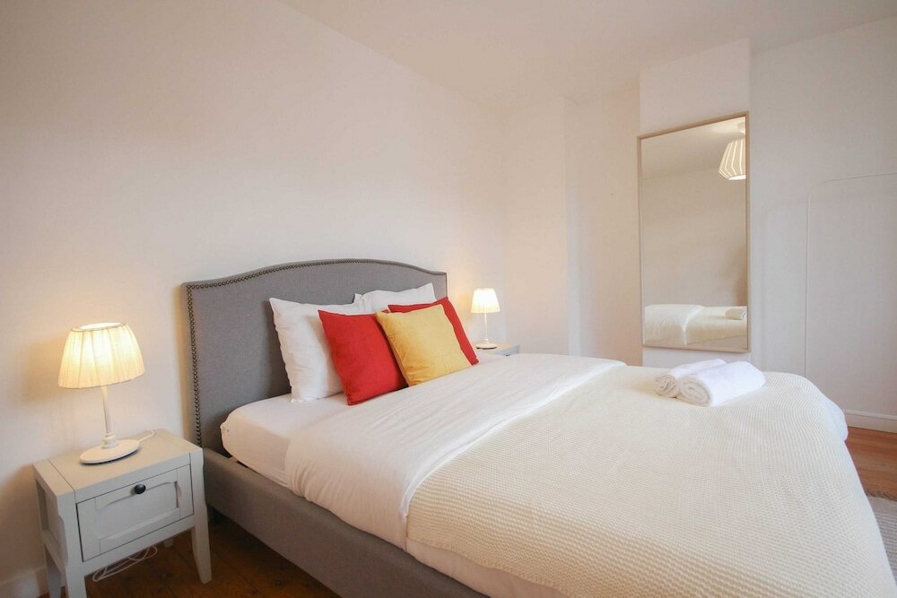 Фото Cozy Hackney Apartment