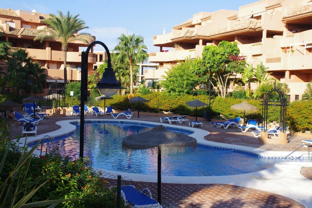 Фото Apartementos Almerimar Golf