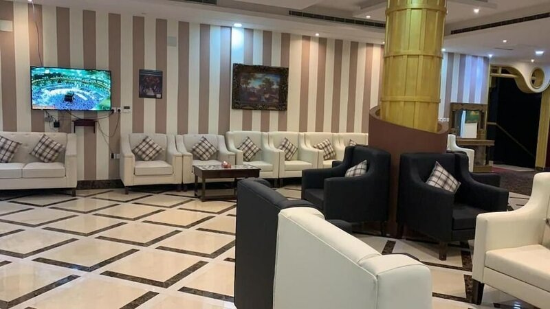Гостиница Methaq Hotel Suites в Эр-Рияде