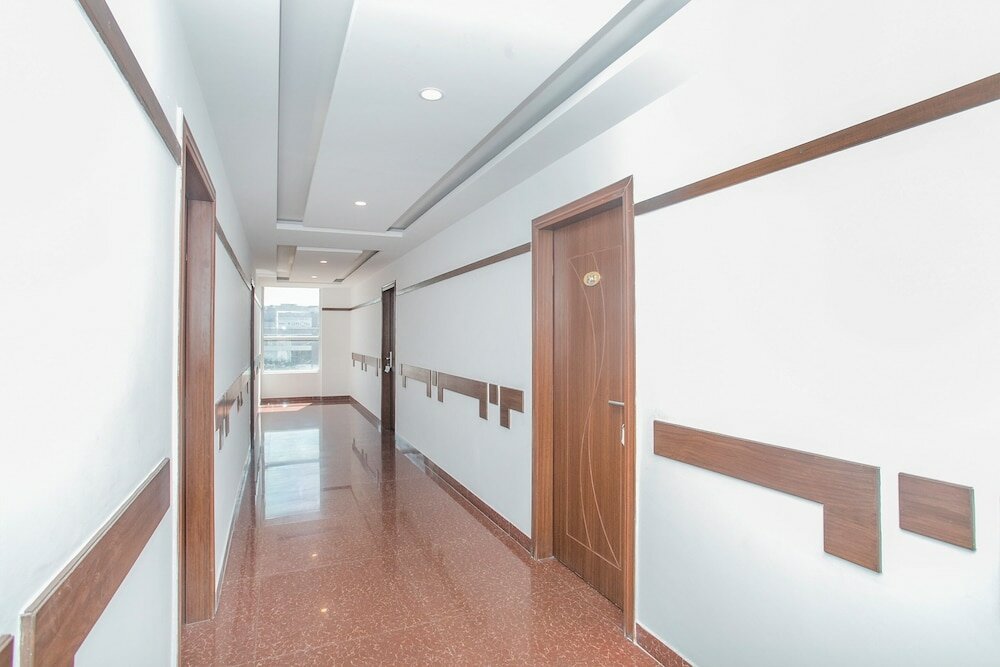 Фото Collection O 3175 Pluspoint Suites