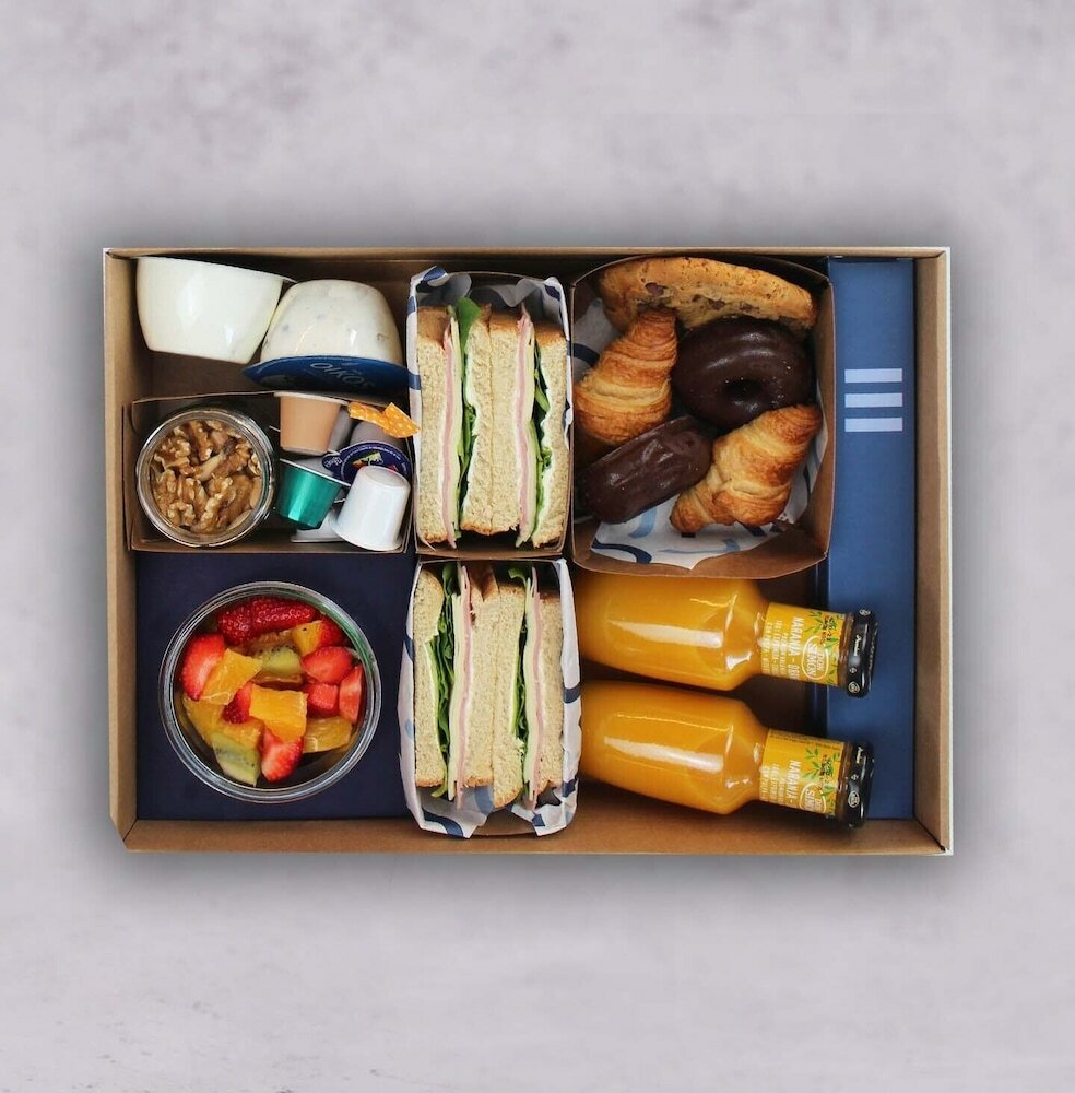 Фото Mylu Suites by Puerta Catedral