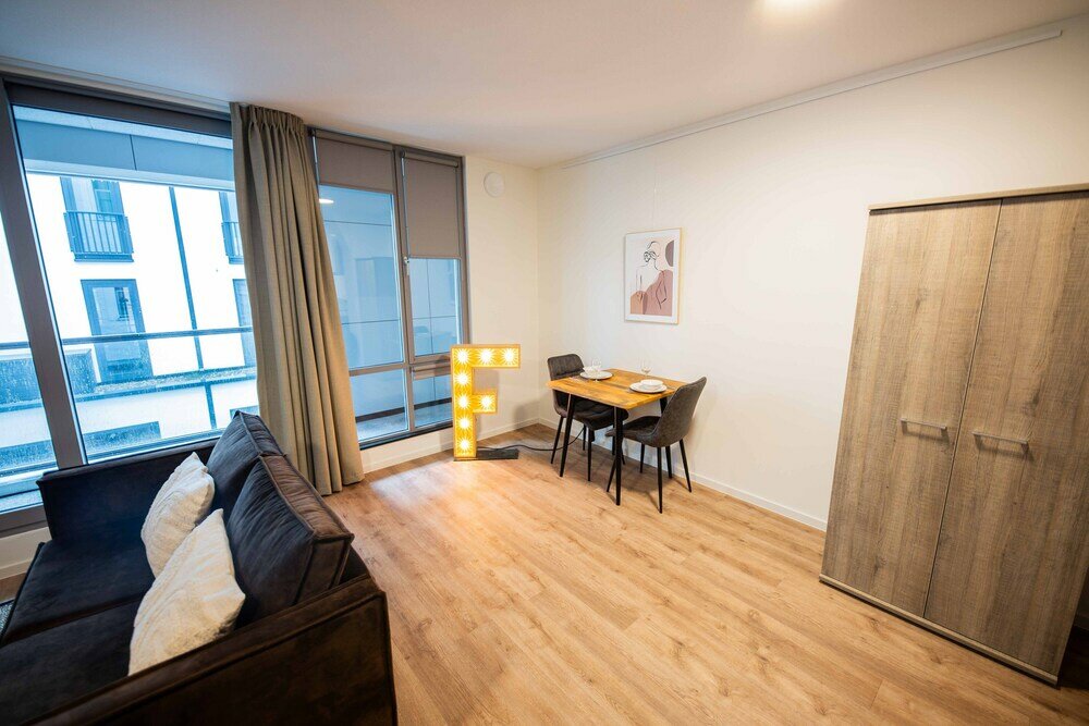 Фото Alphabet Apartments The Hendrik