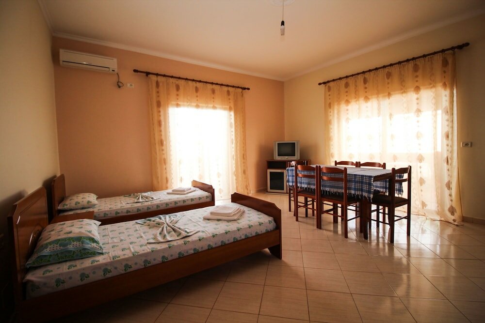 Фото Apartments Dine