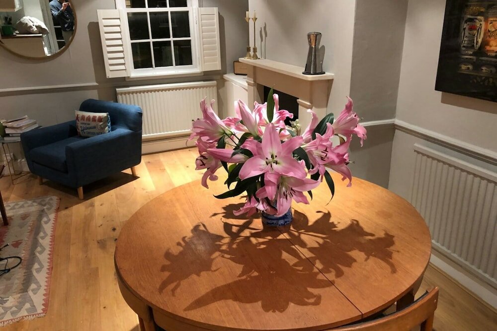 Фото Stylish and Spacious Apartment With Terrace