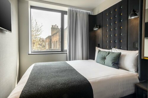 Гостиница Point A Hotel London Liverpool Street