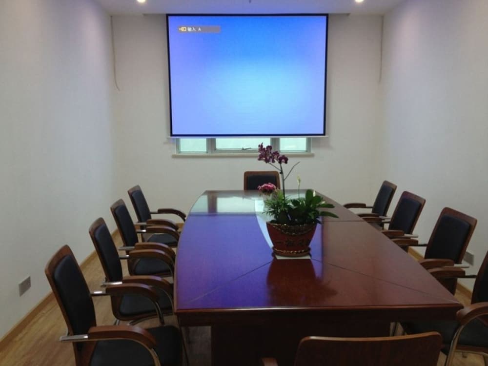 Фото GreenTree Inn Meizhou Meijiang District Wanda Plaza Hotel