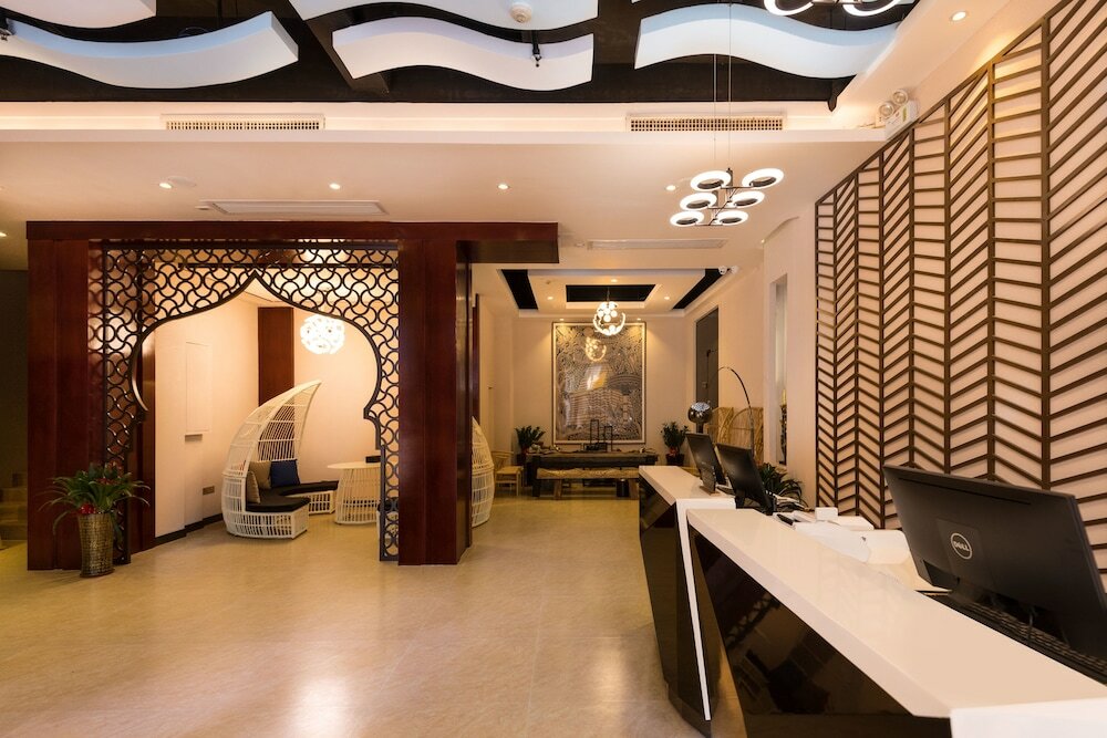 Фото Bangkok one hotel Huizhou