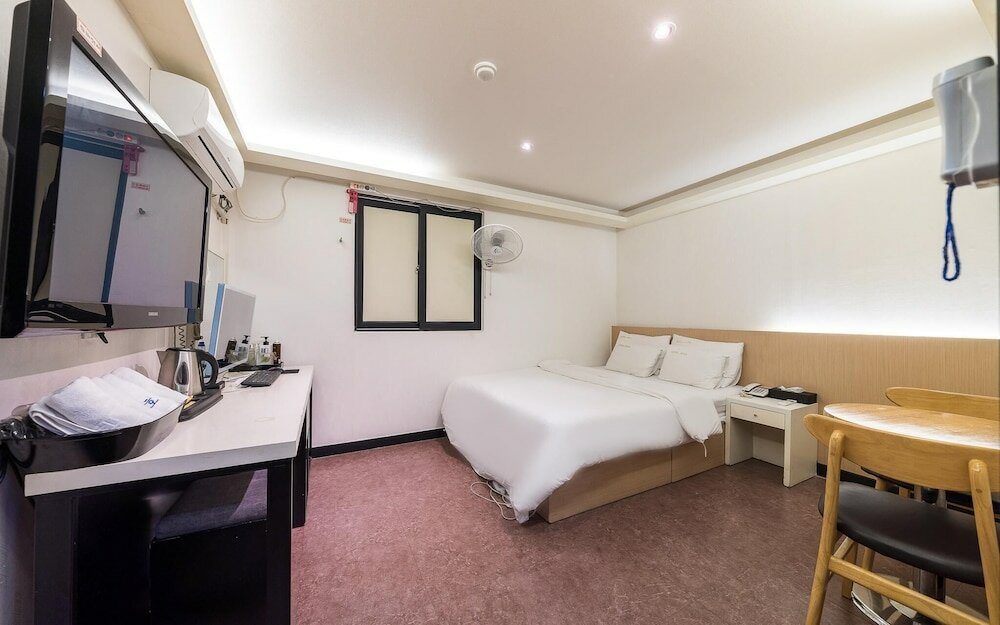 Фото Jongno Nova