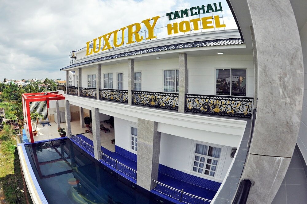 Фото Tam Chau Luxury Hotel