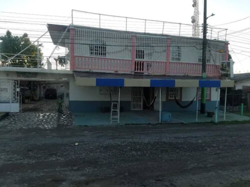 Хостел Hotel Trinidad la Ceiba в Ла-Сейба