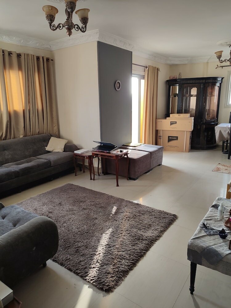 Фото Female only A Room in 3 rooms Citycentre