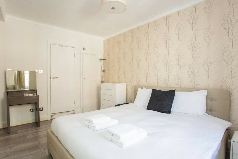 Фото Modern 2 Bedroom Apartment in Marble Arch