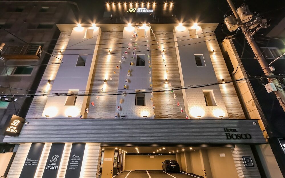 Фото Busan Daeyeondong Z