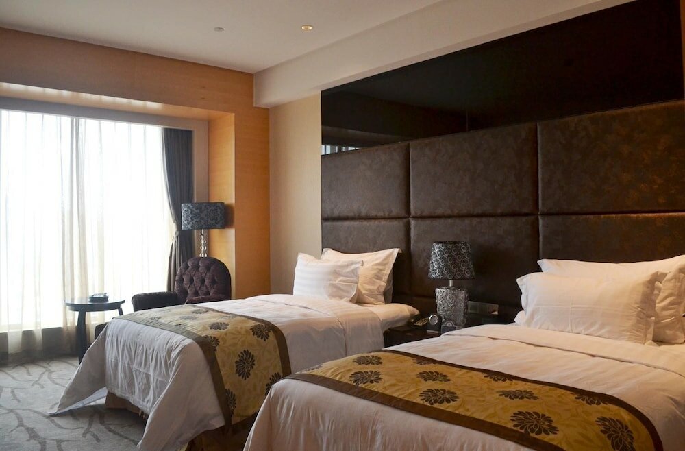 Фото Days Hotel & Suites by Wyndham Hengan Chongqing